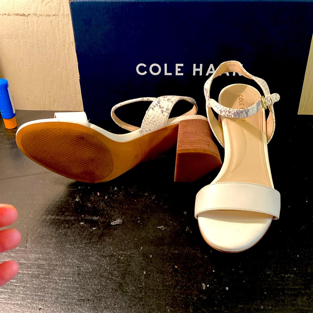 Cole Haan Josie block heel. Cream/ off white with blue python print strap.